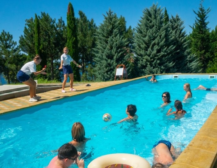 Детский бассейн - Парк-отель «Небуг»