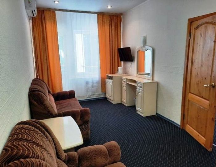 Люкс с видом на парк (корп.2) - Парк-отель «Небуг»