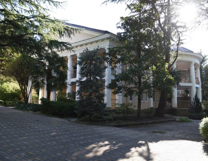 Внешний вид и территория - Парк-отель «Небуг»